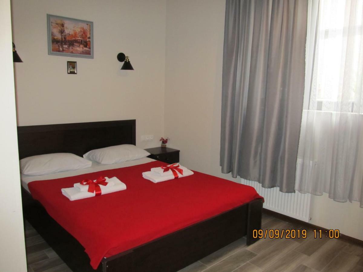 Guest House Lion Tbilisi Exterior foto